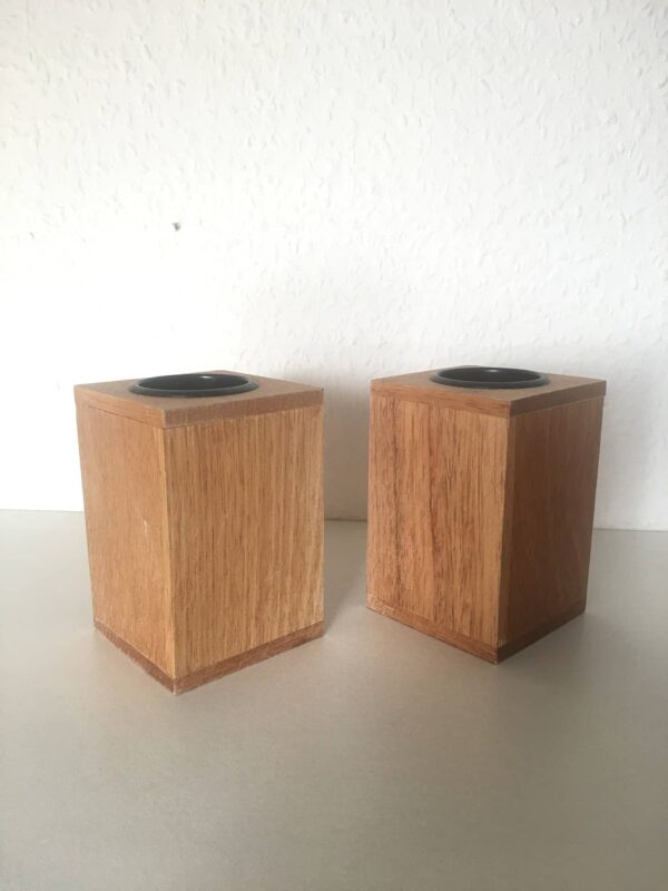 Twin Kerzenhalter aus Holz